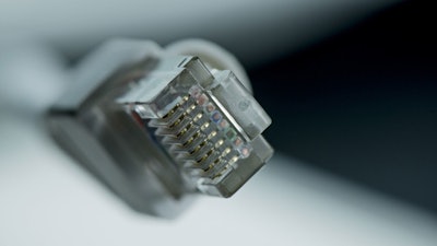 Mnet 201308 Ethernet Cable
