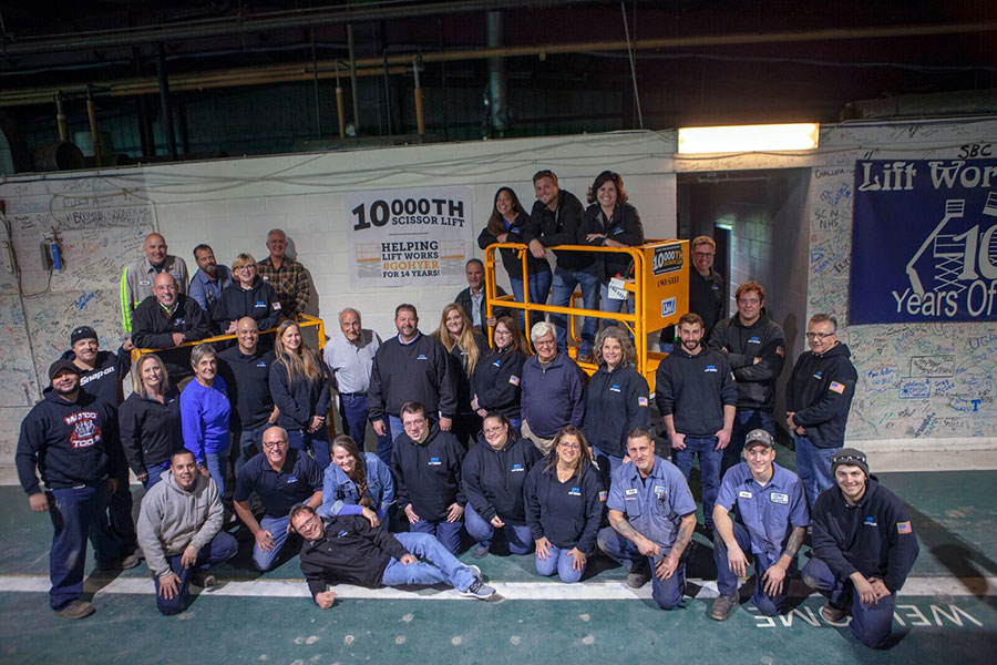 Rental company Lift Works, Inc. purchased Custom Equipment’s first Hy-Brid Lift in 2004 and recently the 10,000th Hy-Brid Lift.