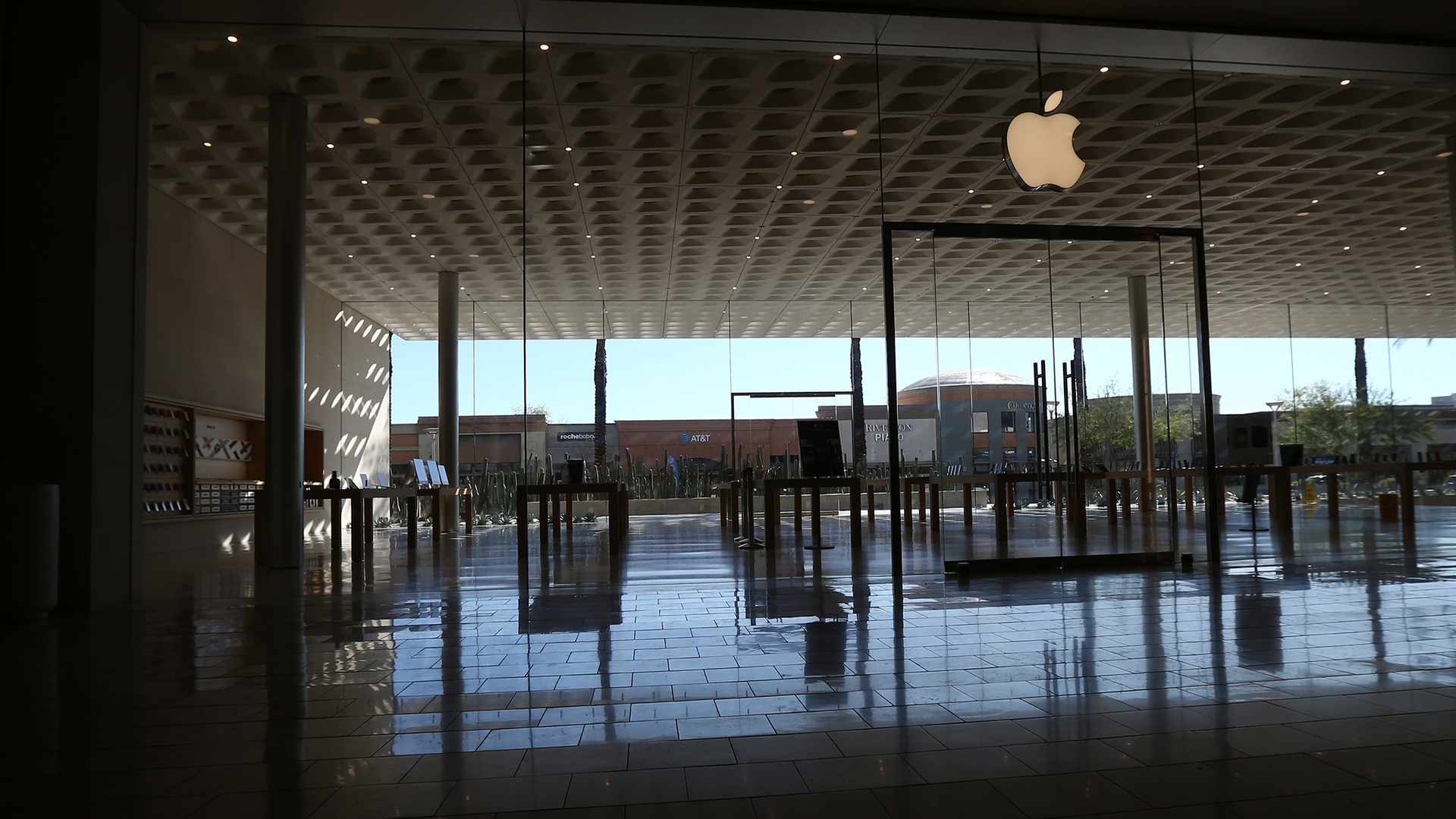 apple modesto mall