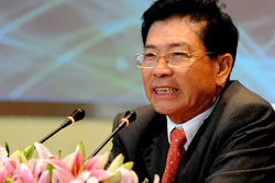Midea Group founder He Xiangjian.