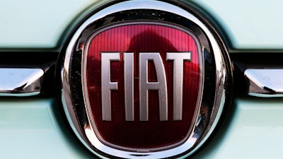 A Fiat logo.