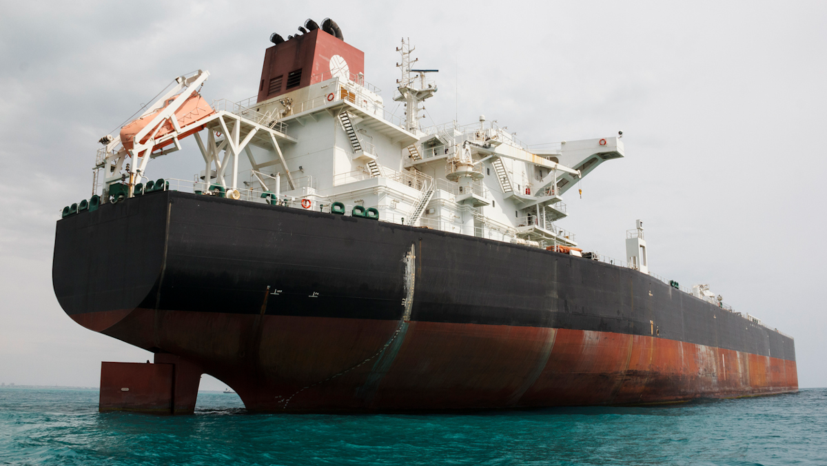 Russian oil tanker suffers explosion, 3 crew members missing | IMPO