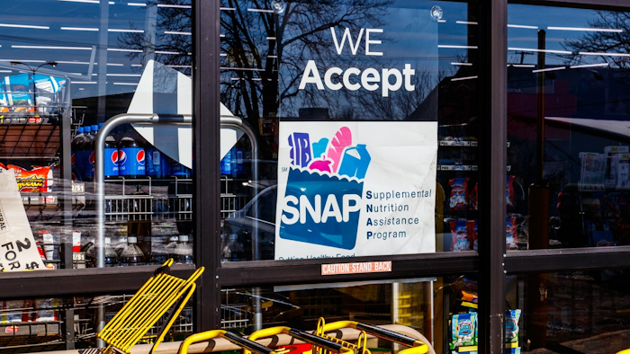Food Stamps Wages Poverty I Stock 942818512