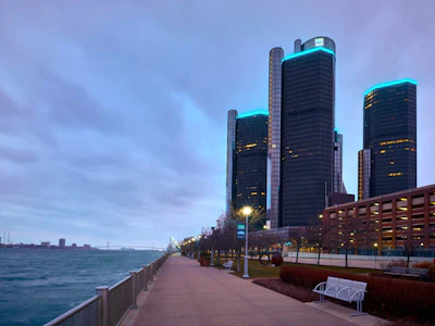 In 1996 General Motors acquired the Renaissance Center to house its world headquarters and began a transformation, including a revamped Jefferson Avenue Lobby, the addition of GM Plaza and Wintergarden and enhanced public spaces along the Detroit International RiverWalk. Following 25 years of continued enhancements, Detroit’s signature riverside complex is a much different and more vibrant place that has helped spark a downtown renaissance and enhance public spaces along the Detroit River.