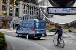 Digital Rearview Mirror Graphic