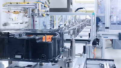 The Rexroth TS series completes material transfer systems for large and heavy battery pack assembly.