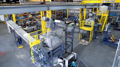 Large battery pack systems enable EV manufacturers and major recyclers to efficiently and safely recover valuable ferrous metals and battery-grade black mass that can then be refined by the recycler or third-party buyers.