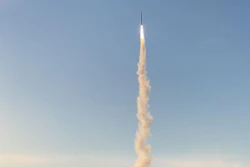 Raytheon’s new short-range interceptor completes a successful ballistic missile flight demonstration.