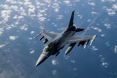 F-16 Fighting Falcon.