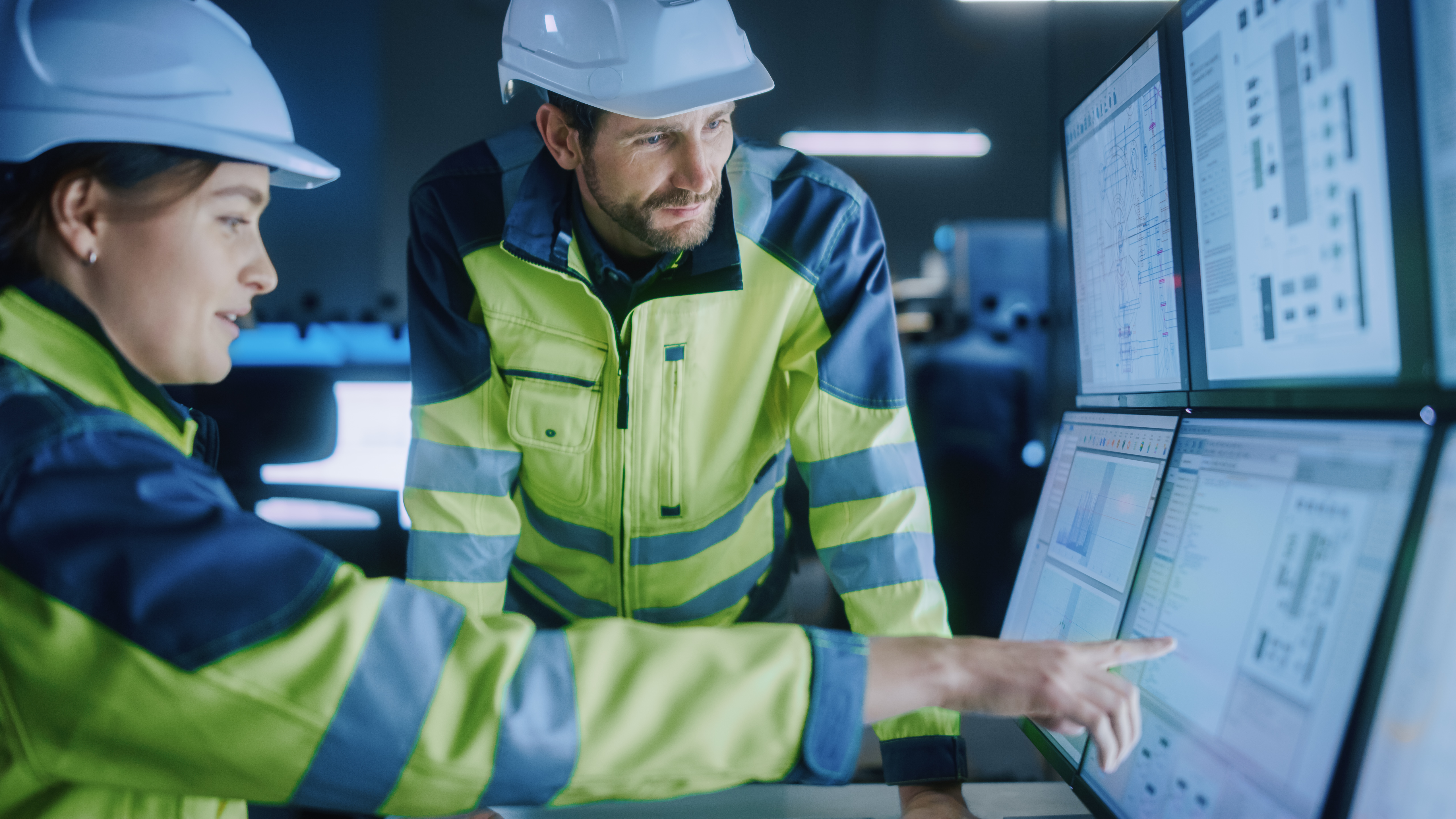 Manufacturers using technology on the factory floor.