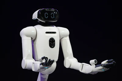 CLOiD, an LG Electronics home robot, interacts with the audience during an LG Electronics news conference ahead of the CES tech show Monday, Jan. 5, 2026, in Las Vegas.