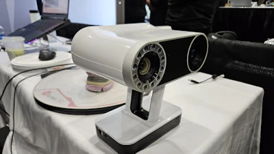 Artec Leo