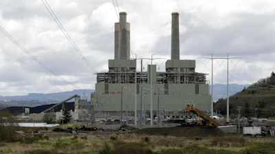 The coal-burning TransAlta power plant is shown near Centralia, Wash., April 29, 2011.